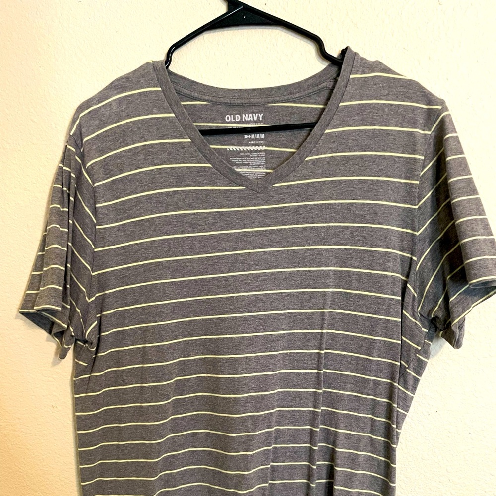 Old navy shirt